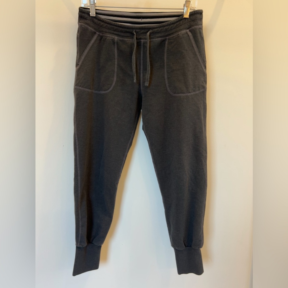 Patagonia Ahnya Jogger Sweatpants size S Forge Gray Pants